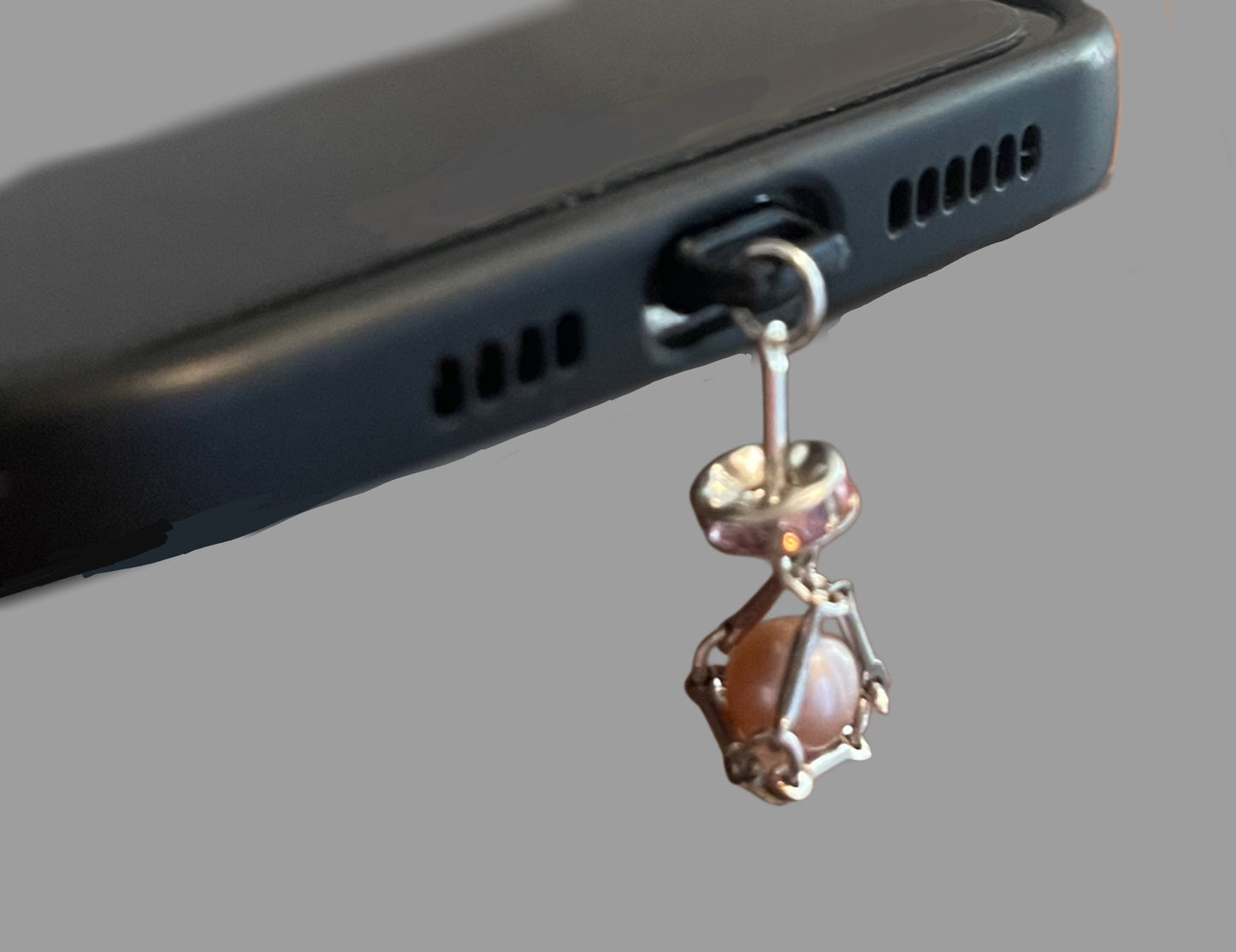 Petite Freshwater Pearl USB Lightning Port Charm