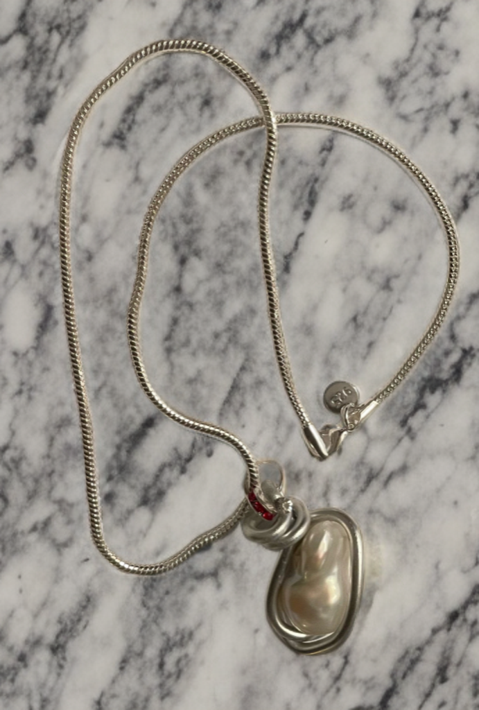 Elegant Baroque Pearl Pendant Necklace – 925 Sterling Silver Snake Chain