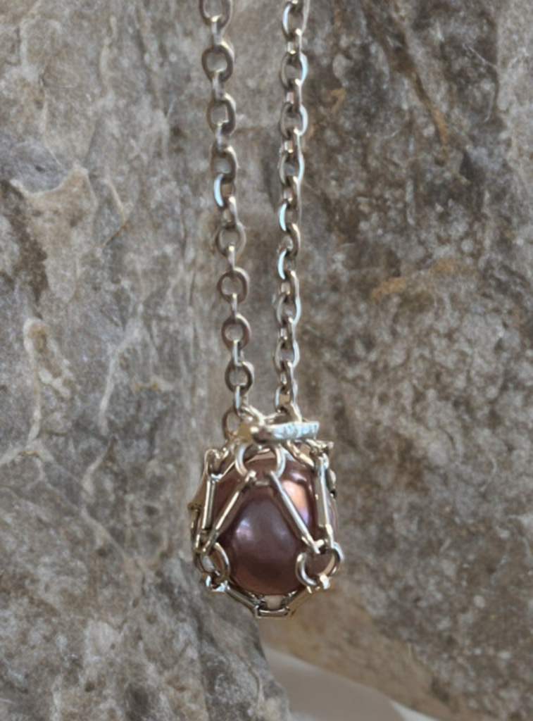 Edison Pearl Necklace in Handmade Silver-Toned Bar Link Cage