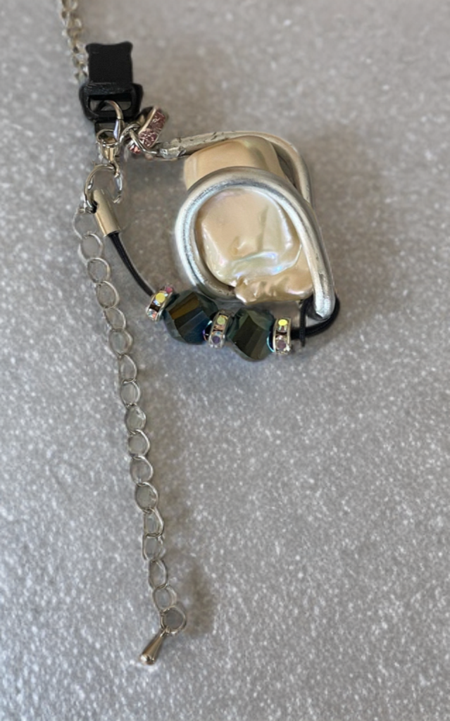 Baroque Pearl USB Lightning Charm – Handmade Wire-Wrapped Gem Accessory