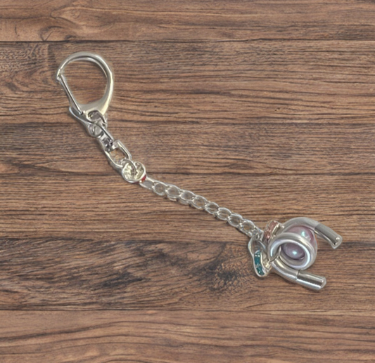 Edison Pearl Keychain Clip – Multi-Crystal Accent Charm