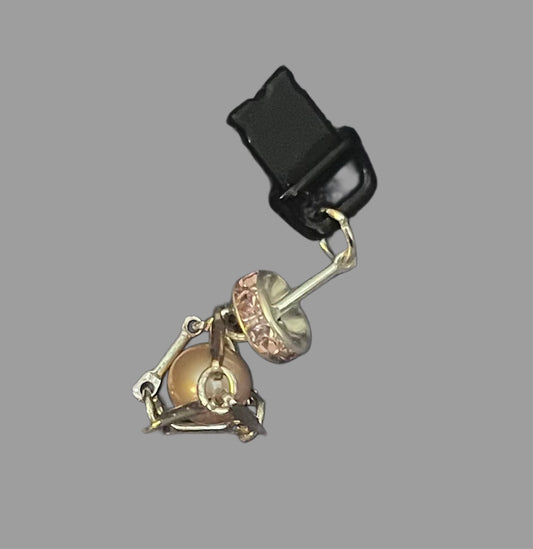 Petite Freshwater Pearl USB Lightning Port Charm
