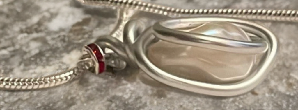 Elegant Baroque Pearl Pendant Necklace – 925 Sterling Silver Snake Chain