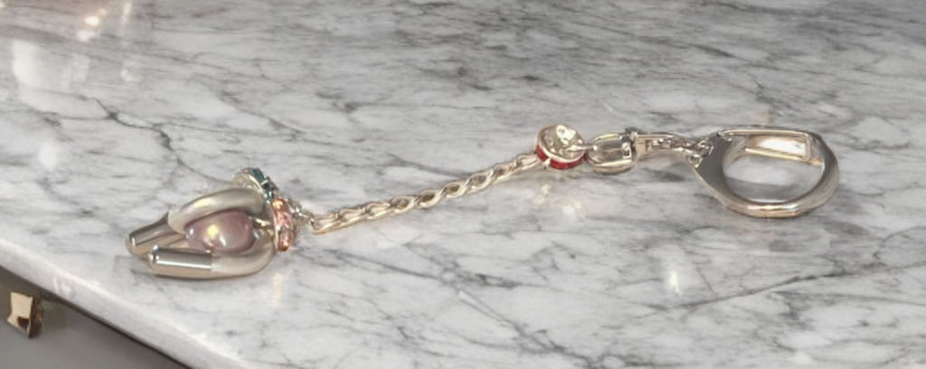 Edison Pearl Keychain Clip – Multi-Crystal Accent Charm