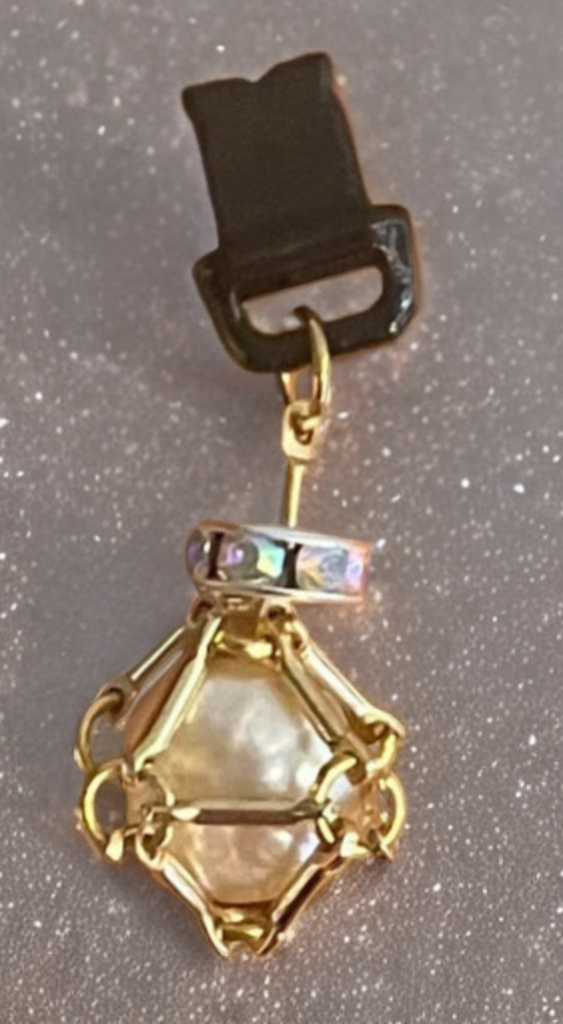 Petite Baroque Pearl USB Lightning Port Charm – Gold-Tone Cage with Crystal Accents