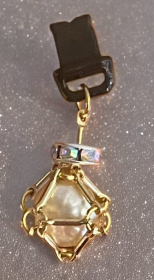 Petite Baroque Pearl USB Lightning Port Charm – Gold-Tone Cage with Crystal Accents