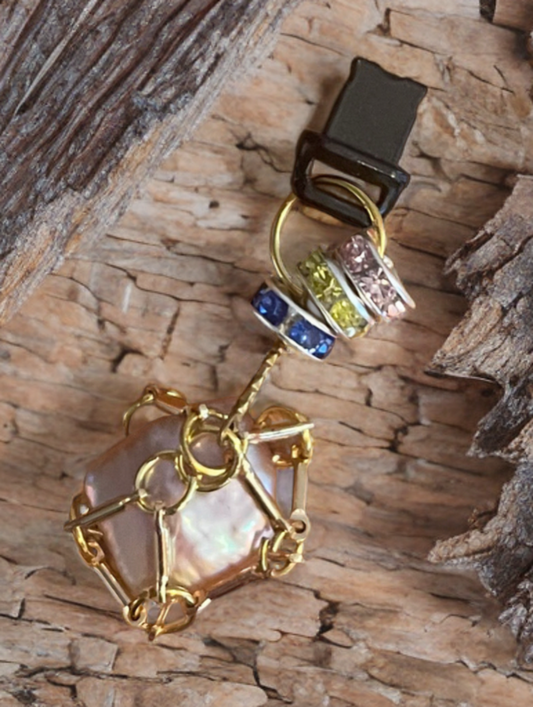 Baroque Pearl USB Lightning Port Charm – Gold Toned Cage with Multicolor Crystals