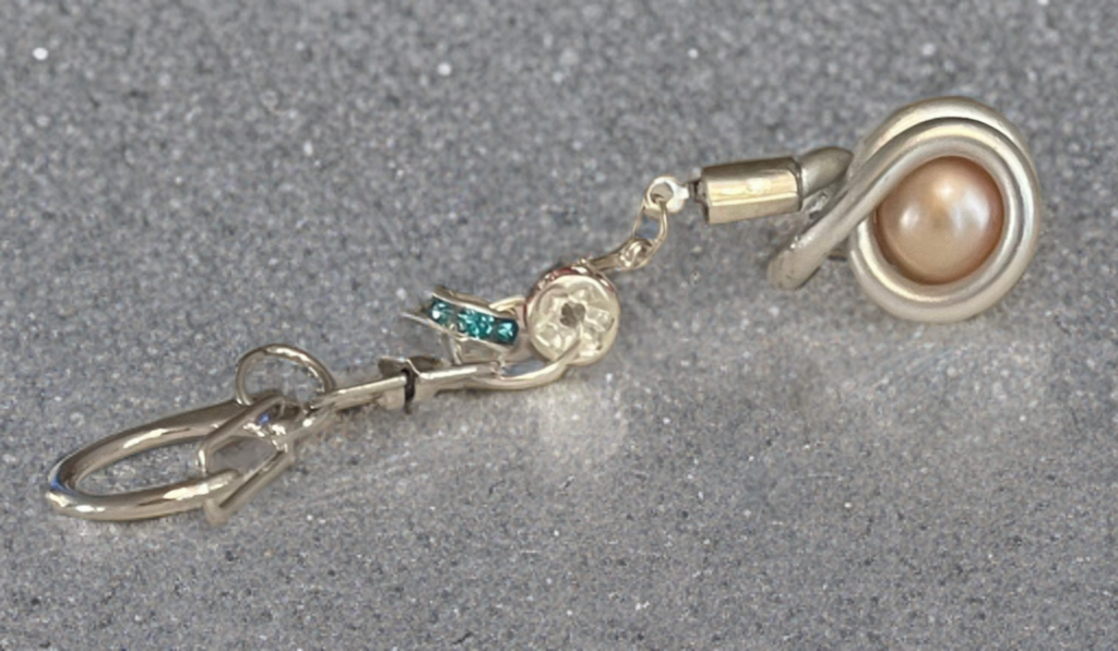 Edison Pearl Keychain Clip – Hand-Wrapped with Crystal Accents