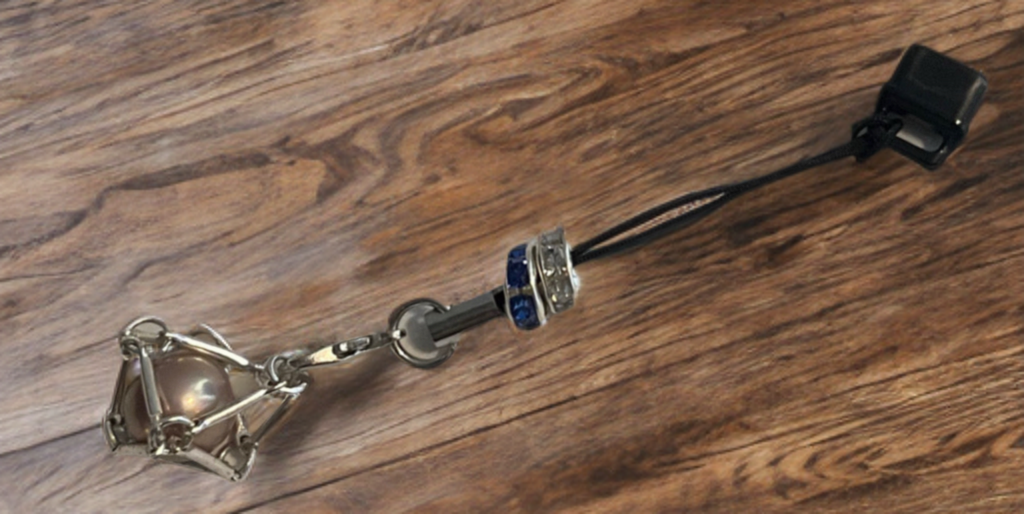 ✨ USB-C Pearl Device Charm – Handcrafted Elegance Meets Modern Tech ✨