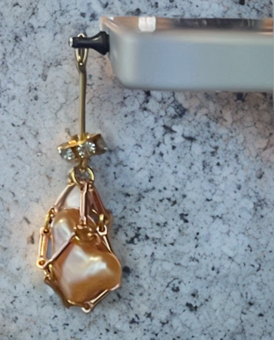 Baroque Pearl USB-C Port Charm – Gold Toned Cage with Crystal Accents
