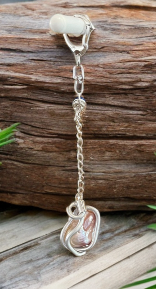 Baroque Edison Pearl Keychain Clip – Hand-Wrapped with Crystal Accents