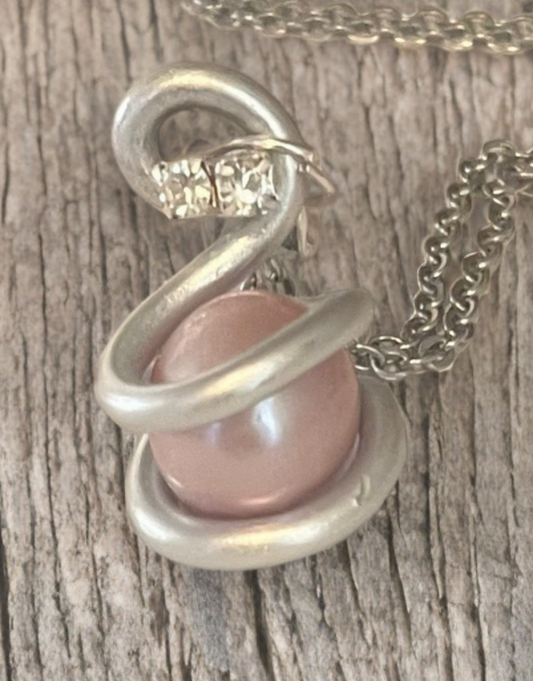 One-of-a-Kind Edison Pearl Necklace – Handcrafted Artistic Design