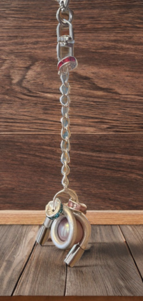 Edison Pearl Keychain Clip – Multi-Crystal Accent Charm