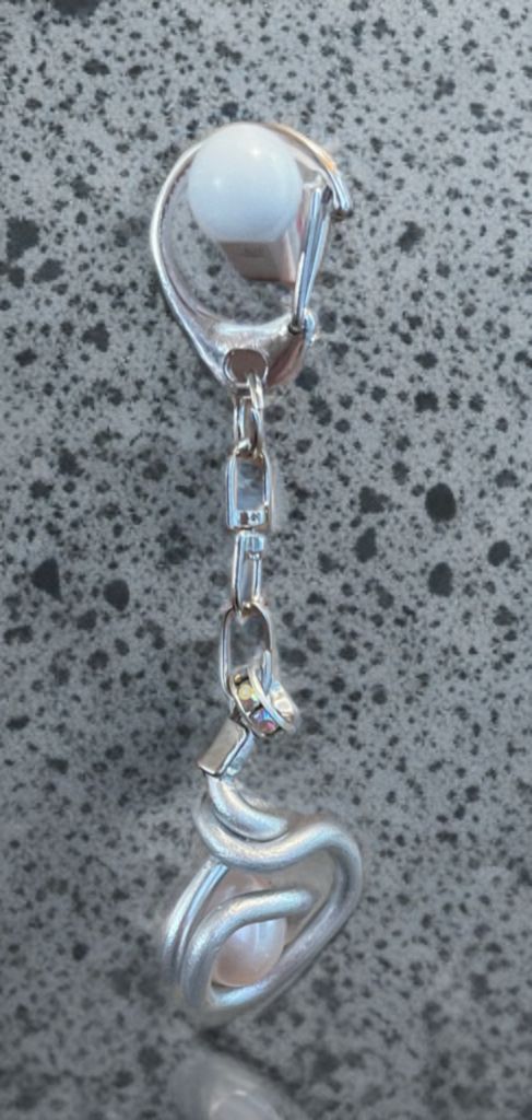 Handcrafted Edison Pearl Keychain with Crystal Accents