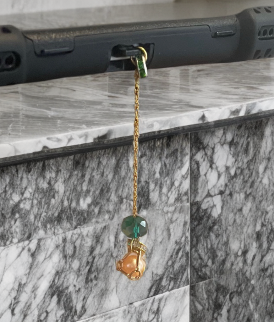 Petite Edison Pearl USB-C Charm – Gold Toned Cage with Emerald Accent