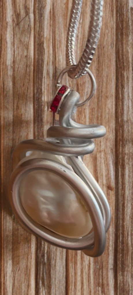 Elegant Baroque Pearl Pendant Necklace – 925 Sterling Silver Snake Chain