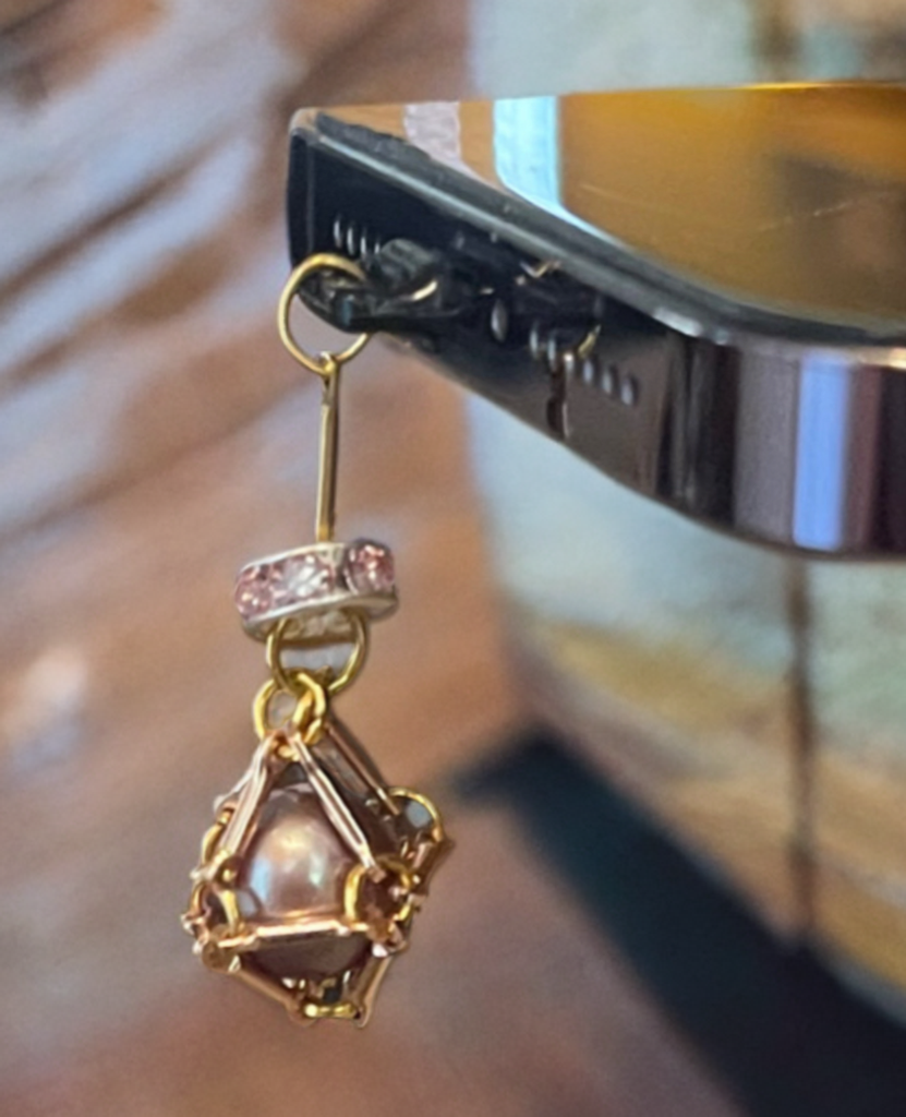 Edison Pearl USB Lightning Port Charm – Handmade Gold-Tone & Crystal Accent Design