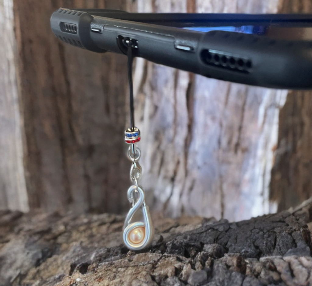 ✨ Edison Pearl USB-C Charm ✨
